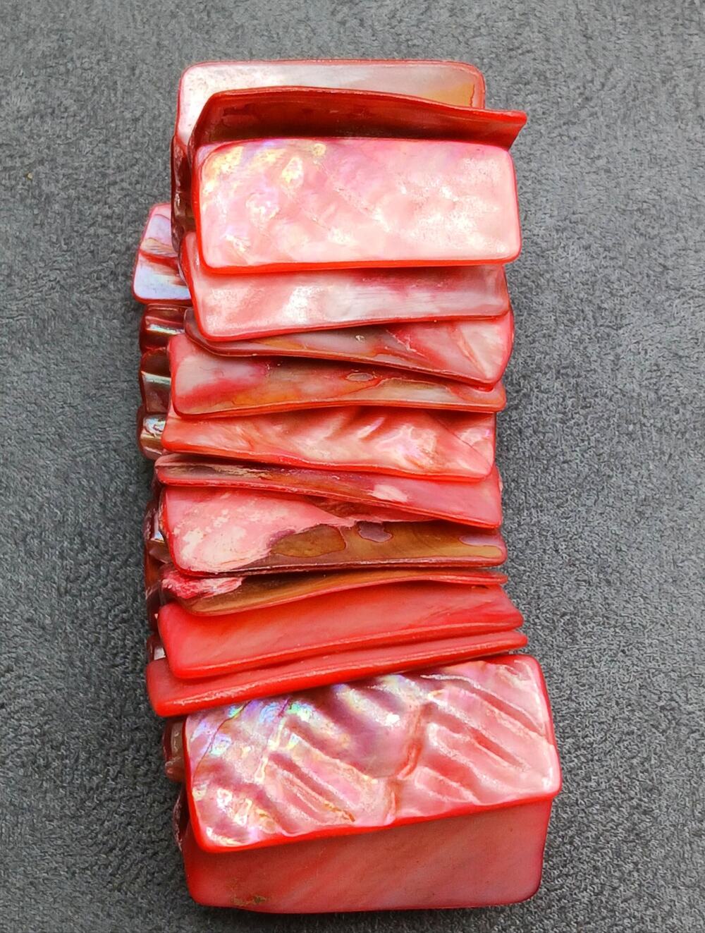 Vintage Peach Dyed Mother of Pearl Stretch Bracelet